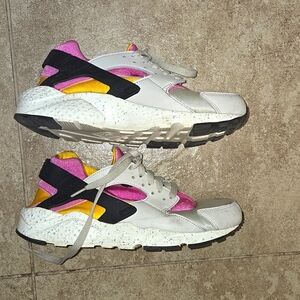 Nike air hurricane shoes size 7 youth